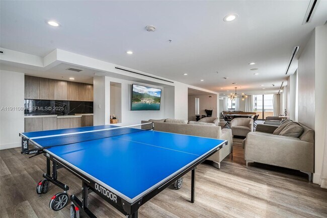 Building Photo - 100 N Federal Hwy