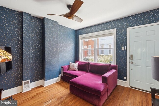 Building Photo - 1466 E Wilt St