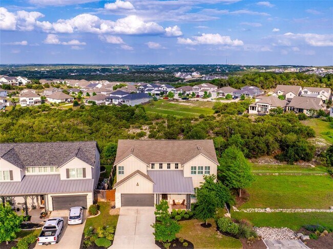 Building Photo - 595 Dayridge Dr
