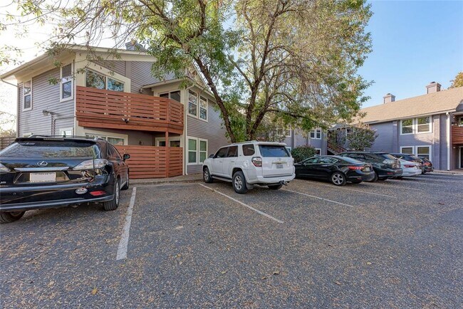 Primary Photo - 2106 Nickerson St