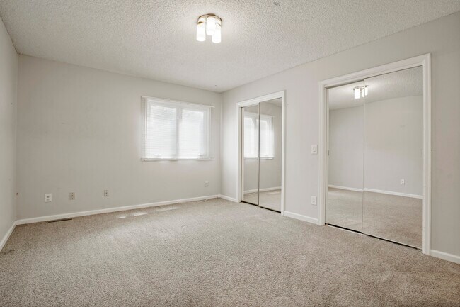 Building Photo - 11642 E Cornell Cir