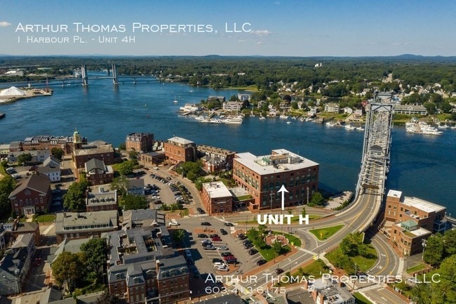 Building Photo - 1 Harbour Pl