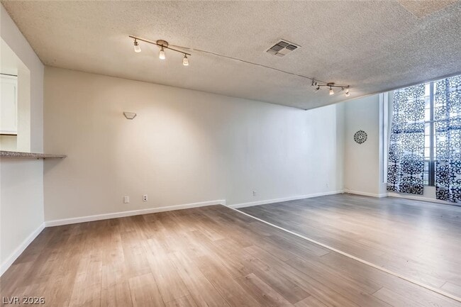 Building Photo - 6506 Ironbark Ln