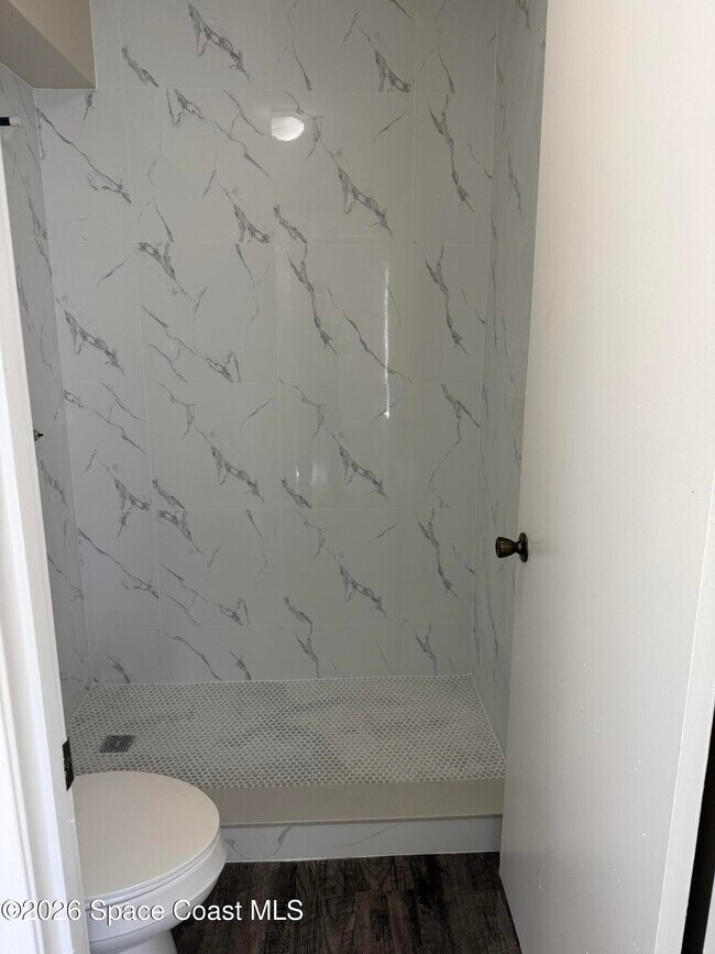 Building Photo - 3555 Sable Palm Ln