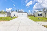 Building Photo - The Preserve at Hilton Head Lakes