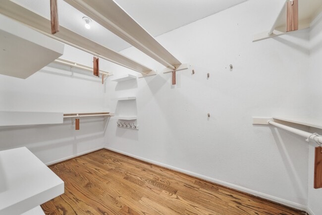 Building Photo - 2555 Bering Dr