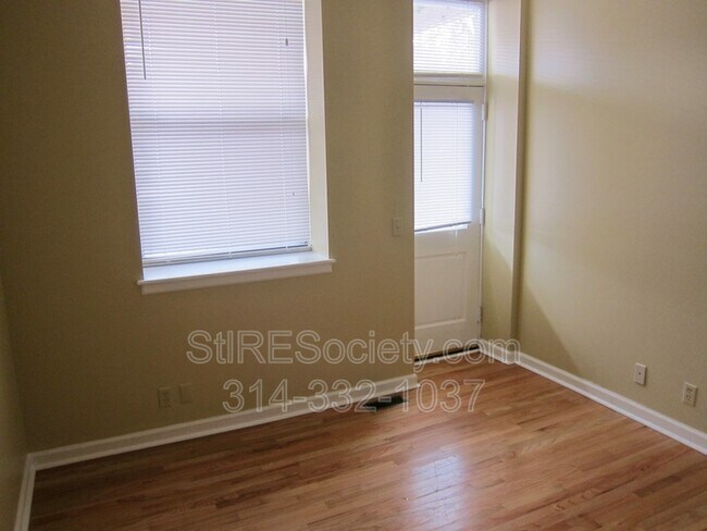 Building Photo - 3837 Shenandoah Ave