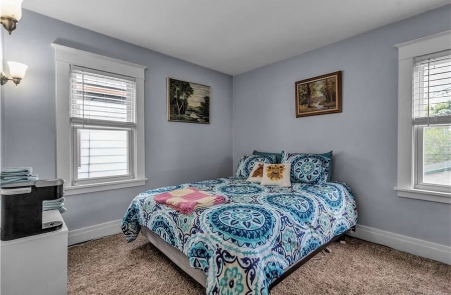 Bedroom 1 - 558 Linden Ave