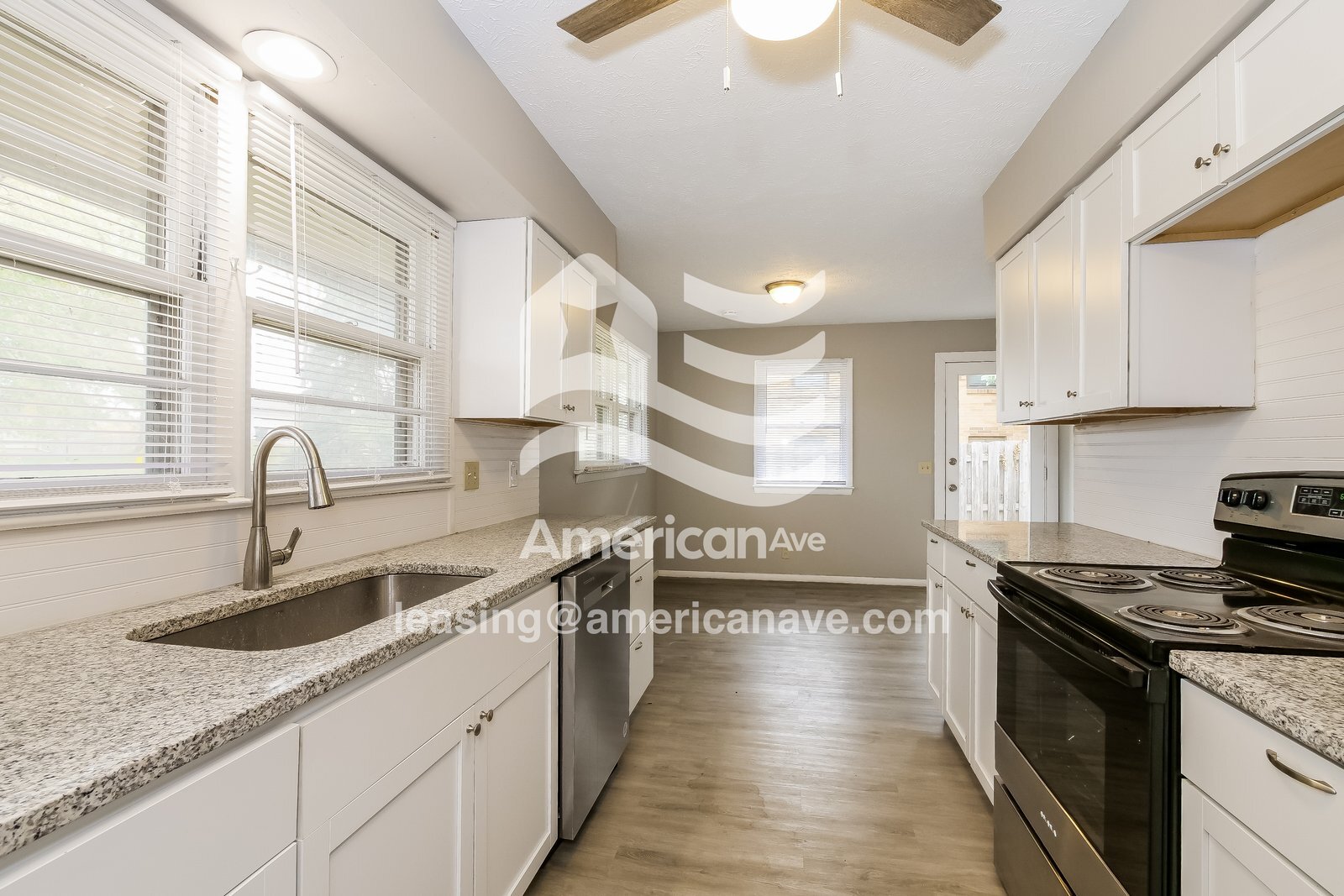 Building Photo - 8549 Meredith Ave