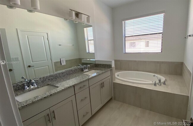 Building Photo - 23521 SW 107th Pl