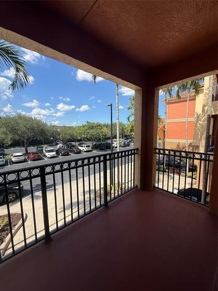 Building Photo - 4404 SW 160th Ave