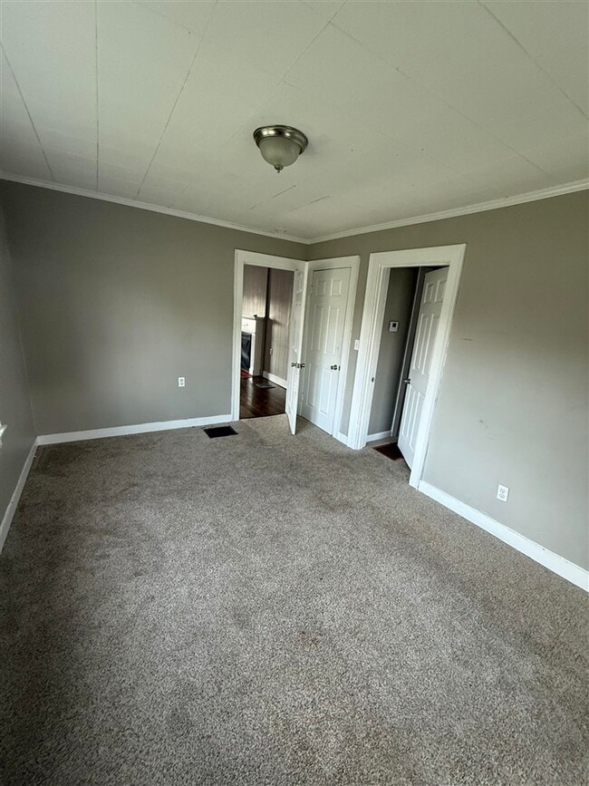 Building Photo - 1301 Nutwood St