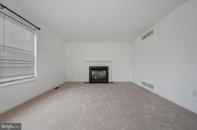 Building Photo - 175 Alton Ave