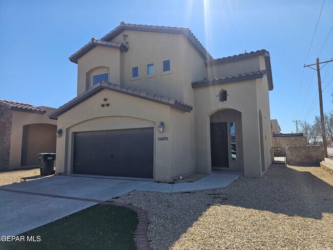 Building Photo - 13470 Selby St