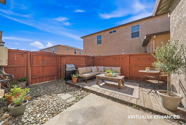 Building Photo - 669 Mission De Oro Dr