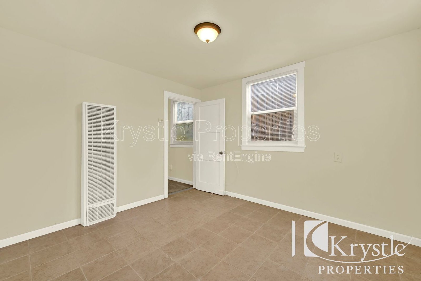 Building Photo - 505 Hichborn St