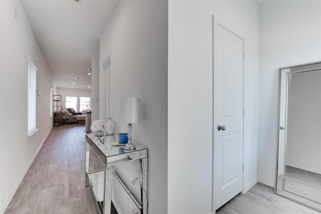 Building Photo - 5339 Tuscany Hills Ln