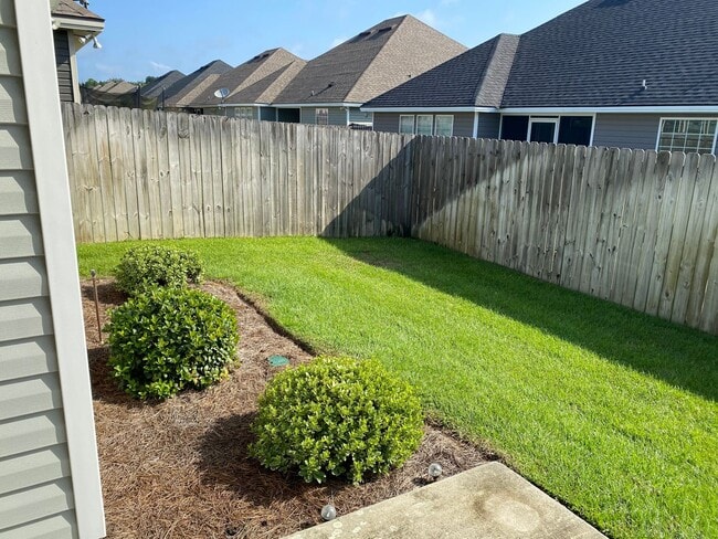 Building Photo - 4136 Bright Creek Rd