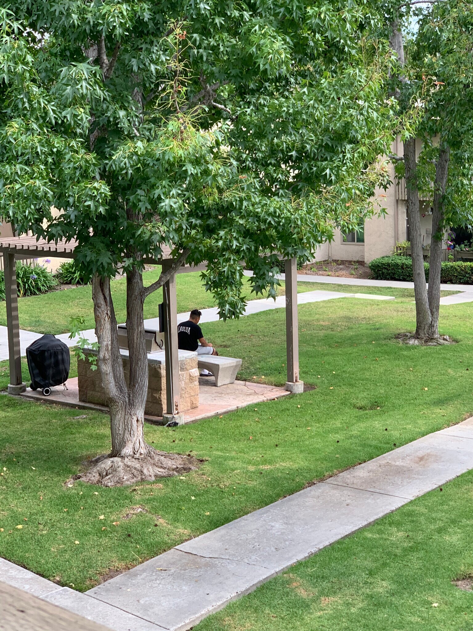 Building Photo - 432 Edgehill Ln