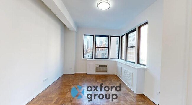 Building Photo - 4 bedroom in New York NY 10022