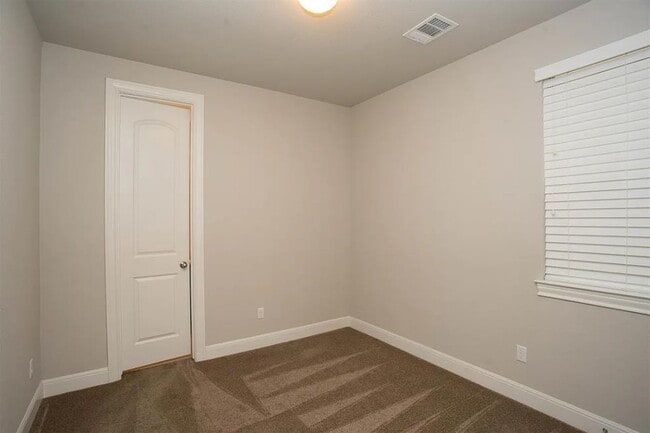 Building Photo - 3809 Vinalopo Dr