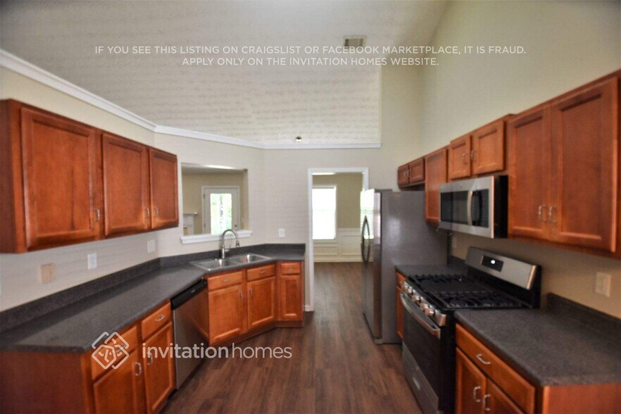 Building Photo - 1828 Danestone Cir