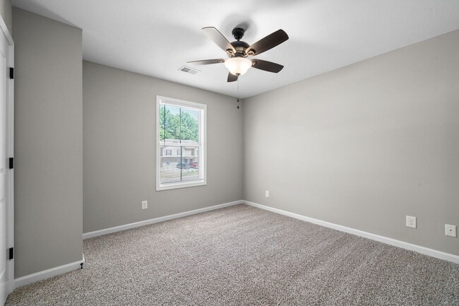 Building Photo - 259 Smithson Ln