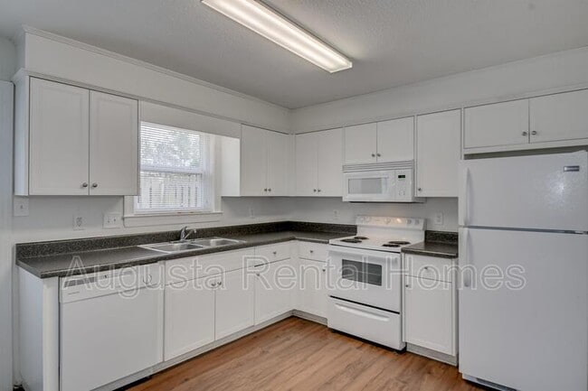 Building Photo - 4019 Wheeler Woods Rd