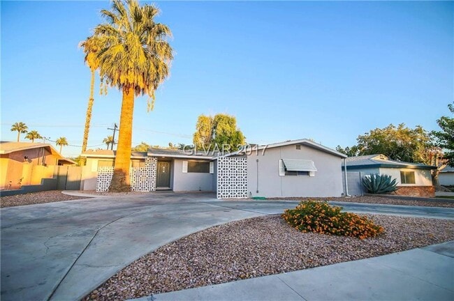 Building Photo - 113 Woodley St