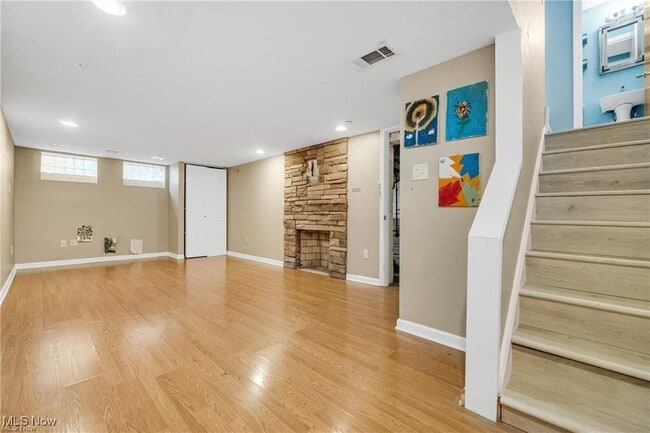 Building Photo - 4430 Silsby Rd
