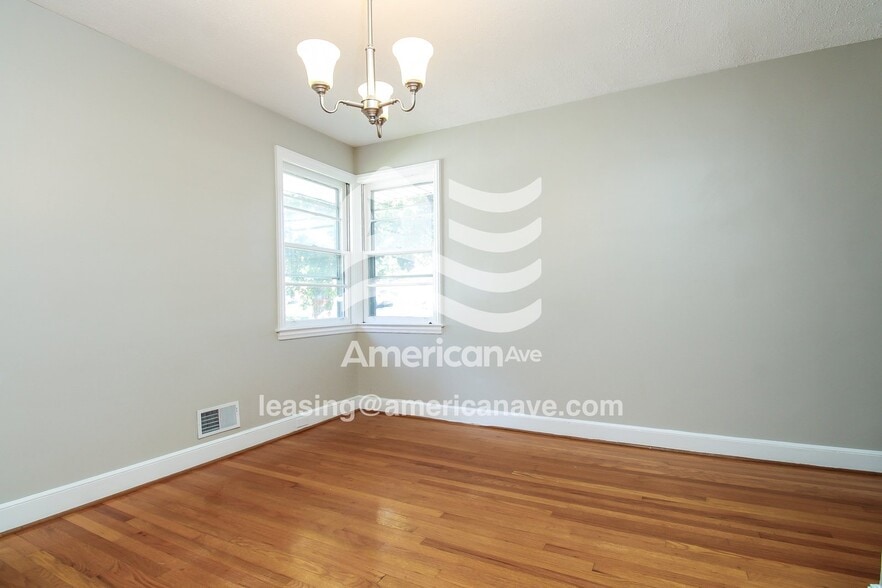 Building Photo - 3023 Pine Belt Rd