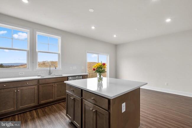 Building Photo - 103 Checkerspot Wy