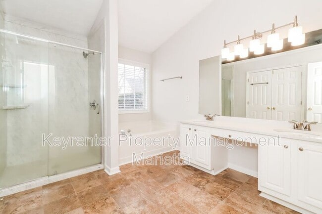 Building Photo - 4166 McEver Park Dr