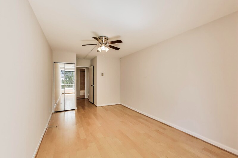 Building Photo - 1435 4th St SW