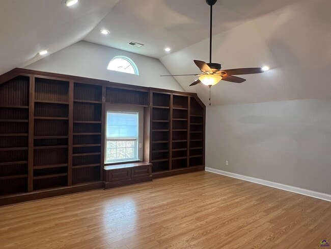 Building Photo - 253 Chadwick Cir