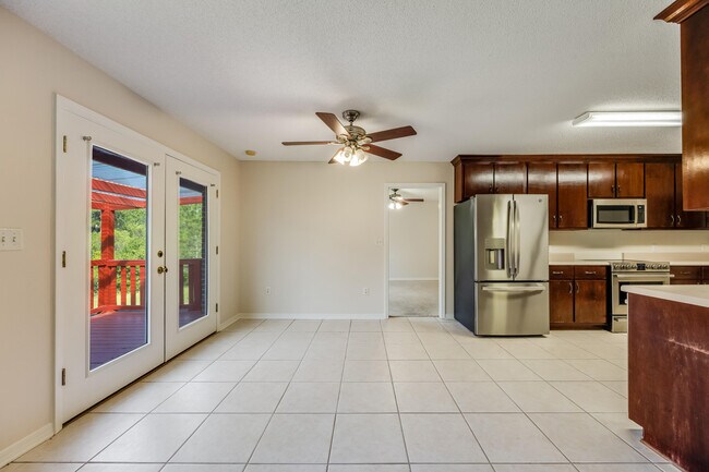 Building Photo - 4555 Wolf Track Ridge