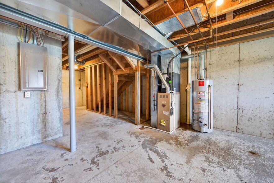 Building Photo - 373 Montclair Tower Dr