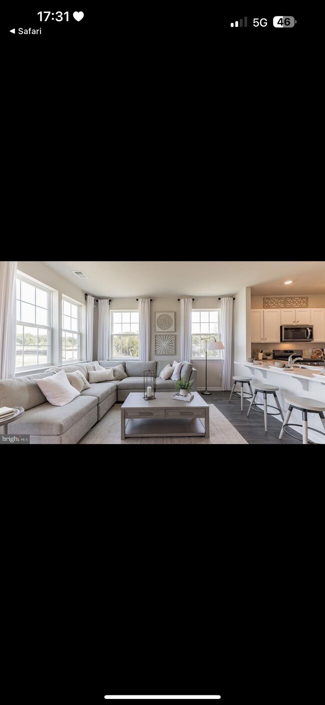 Building Photo - 308 Mazzeo Dr