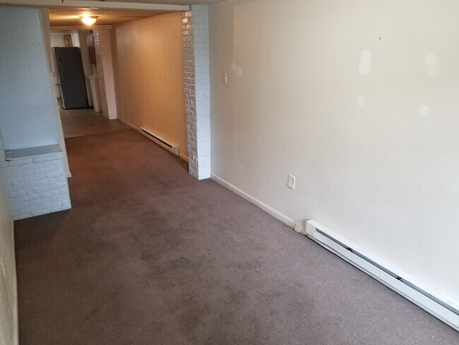 Building Photo - 111 Arch St