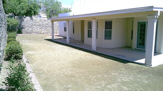 Building Photo - 6901 Mineral Ridge Dr