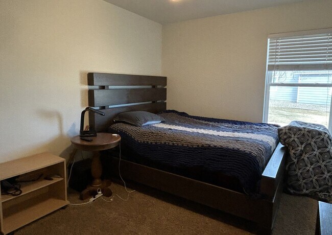 Building Photo - 1602 N 4th St