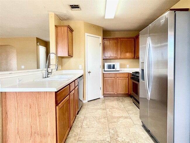 Building Photo - 318 Mitchell Dr