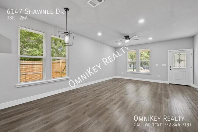 Building Photo - 6147 Shawnee Dr
