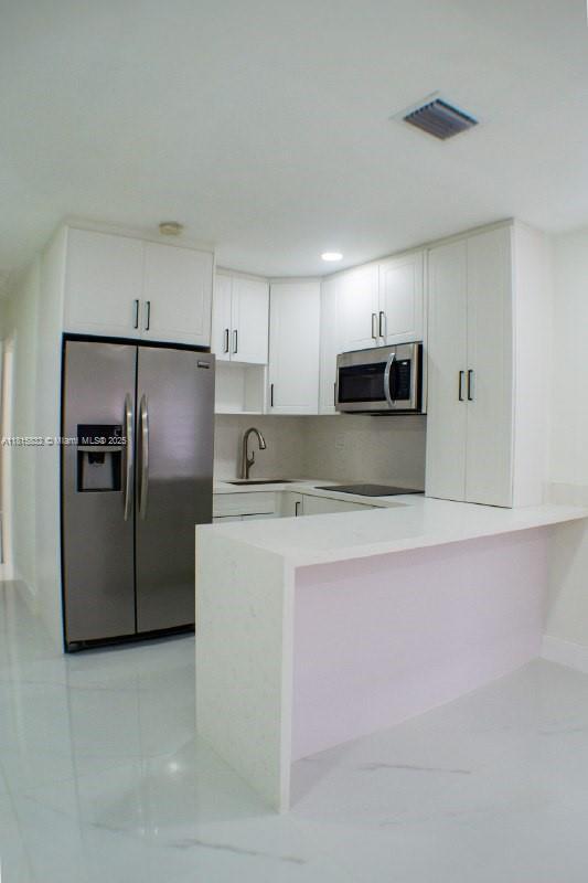 Building Photo - 2638 SW 30th Ct