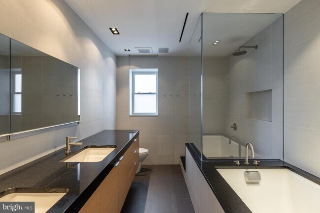 Building Photo - 2101 Connecticut Ave NW