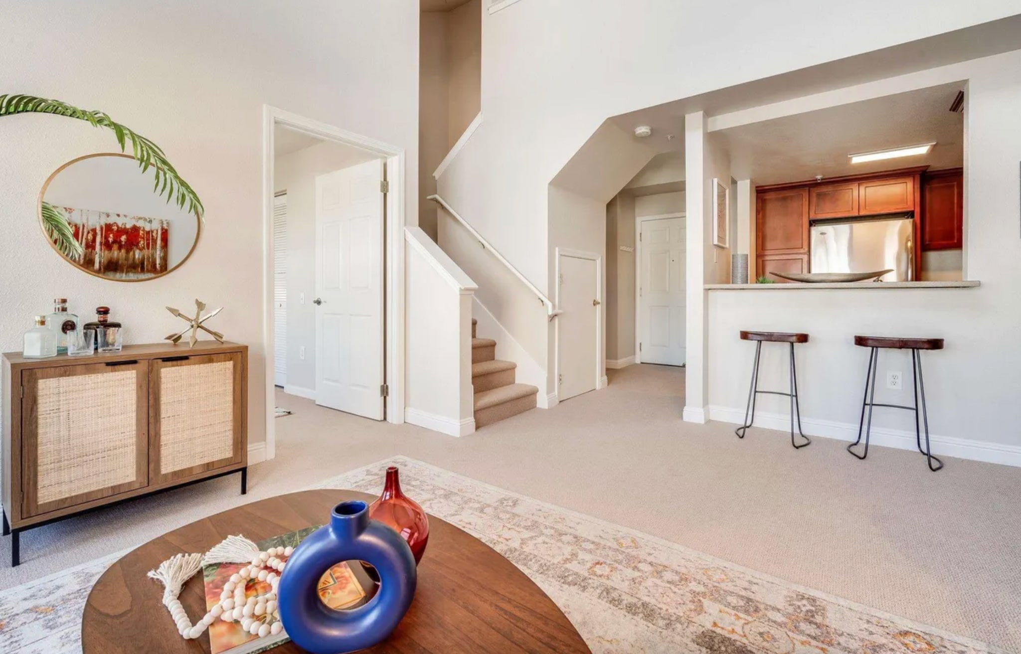 Living/dining space - 555 10th St