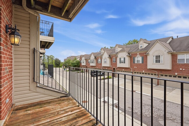 Building Photo - 39475 Springwater Dr