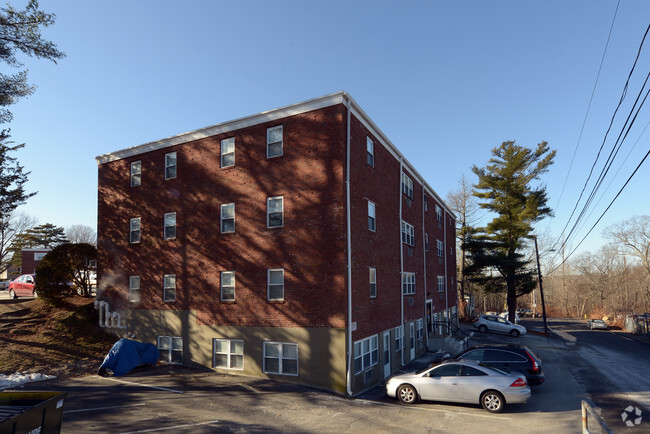 Building Photo - Highland Apartments