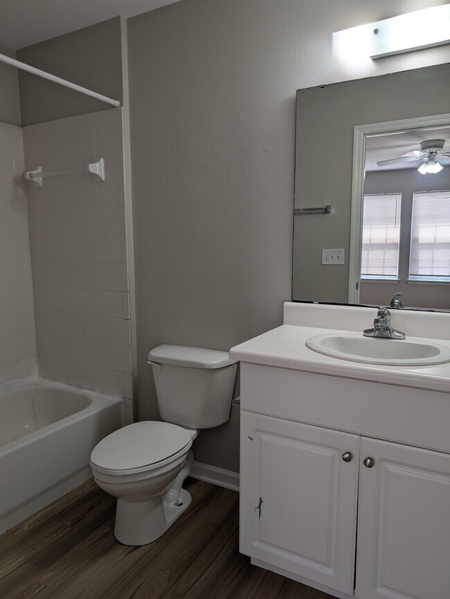 Building Photo - 4234 Augustus Oak Ct