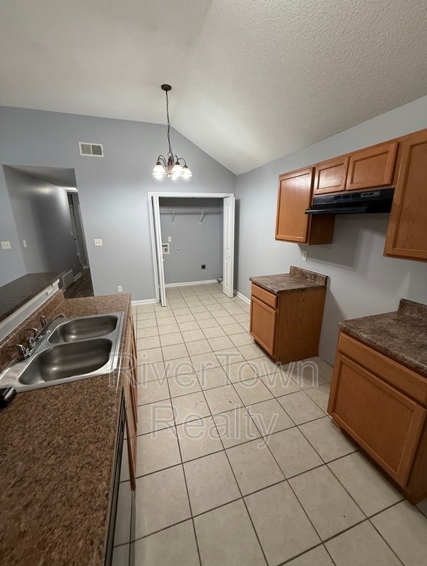 Building Photo - 4669 Raleigh Lagrange Rd